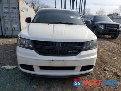 Piąte zdjęcie samochodu w środku: 2020 DODGE JOURNEY SE VIN:3C4PDCAB8LT254034 - miniatura