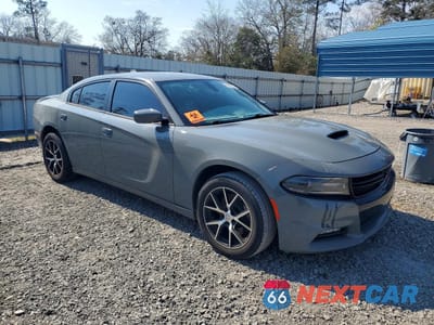 Czwarte zdjęcie samochodu z boku: 2018 DODGE CHARGER GT VIN:2C3CDXJG0JH181415 - miniatura