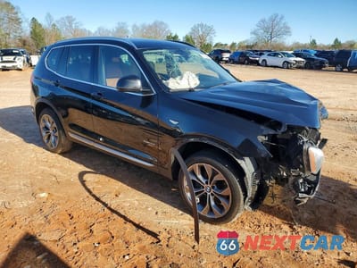 Czwarte zdjęcie samochodu z boku: 2017 BMW X3 XDRIVE28I VIN:5UXWX9C5XH0T03900 - miniatura