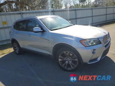 Czwarte zdjęcie samochodu z boku: 2014 BMW X3 XDRIVE35I VIN:5UXWX7C51E0E80533 - miniatura