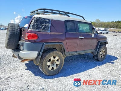 Trzecie zdjęcie samochodu z tyłu: 2007 TOYOTA FJ CRUISER BASE VIN:JTEZU11F670017881 - miniatura