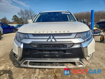 Piąte zdjęcie samochodu w środku: 2019 MITSUBISHI OUTLANDER SE VIN:JA4AD3A32KZ011206 - miniatura
