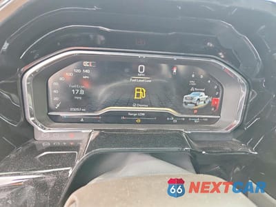 Zdjęcie 9 z 11 samochodu: 2025 GMC SIERRA K1500 SLT VIN:3GTUUDED0SG352373 - miniatura