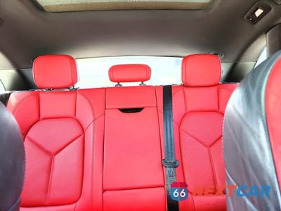 Zdjęcie 10 z 13 samochodu: 2019 PORSCHE MACAN VIN:WP1AA2A5XKLB02316 - miniatura