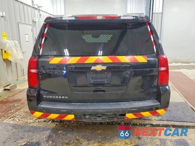 Zdjęcie 6 z 13 samochodu: 2020 CHEVROLET SUBURBAN K1500 LT VIN:1GNSKHKC9LR252037 - miniatura