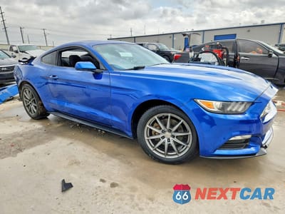 Czwarte zdjęcie samochodu z boku: 2017 FORD MUSTANG VIN:1FA6P8AM9H5344341 - miniatura