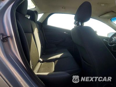 Zdjęcie 19 z 26 samochodu: 2012 FORD FOCUS SE VIN:1FAHP3F2XCL312179 - miniatura