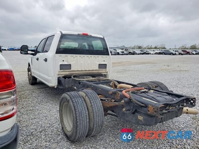 Drugie zdjęcie samochodu z przodu: 2018 FORD F350 SUPER DUTY VIN:1FD8W3GT7JEC82446 - miniatura