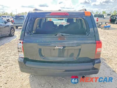 Zdjęcie 6 z 13 samochodu: 2016 JEEP PATRIOT SPORT VIN:1C4NJPBB0GD810161 - miniatura