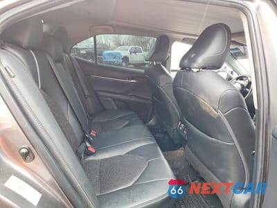 Zdjęcie 10 z 12 samochodu: 2018 TOYOTA CAMRY XSE VIN:4T1B61HK6JU523113 - miniatura