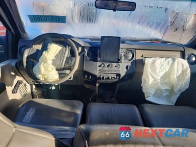 Zdjęcie 8 z 11 samochodu: 2009 FORD F350 SUPER DUTY FLATBED TRUCK VIN:1FDWW36R69EA19728 - miniatura