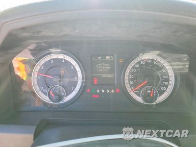 Zdjęcie 9 z 11 samochodu: 2021 RAM 1500 CLASSIC TRADESMAN VIN:3C6JR6DG6MG563129 - miniatura