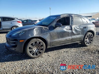 2017 PORSCHE MACAN TURBO WP1AF2A55HLB62076 - główne zdjęcie licytacji z USA - miniatura