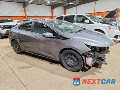 Czwarte zdjęcie samochodu z boku: 2018 CHEVROLET VOLT LT VIN:1G1RA6S52JU130431 - miniatura