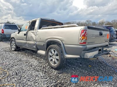 Drugie zdjęcie samochodu z przodu: 1999 CHEVROLET SILVERADO C1500 VIN:2GCEC19T2X1138105 - miniatura