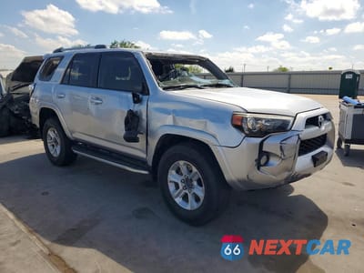 Czwarte zdjęcie samochodu z boku: 2016 TOYOTA 4RUNNER SR5 VIN:JTEBU5JR4G5300298 - miniatura