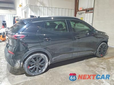 Trzecie zdjęcie samochodu z tyłu: 2023 CHEVROLET BOLT EUV LT VIN:1G1FY6S04P4104831 - miniatura