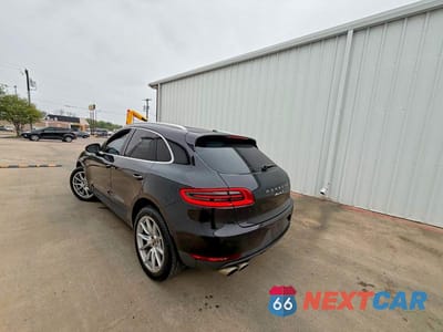 Trzecie zdjęcie samochodu z tyłu: 2015 PORSCHE MACAN S VIN:WP1AB2A51FLB54338 - miniatura