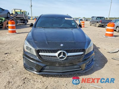 Piąte zdjęcie samochodu w środku: 2015 MERCEDES-BENZ CLA 250 VIN:WDDSJ4EB0FN175633 - miniatura