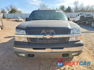 Piąte zdjęcie samochodu w środku: 2005 CHEVROLET SILVERADO K1500 VIN:2GCEK13T951176603 - miniatura