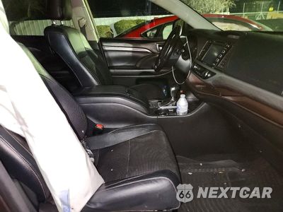 Zdjęcie 13 z 14 samochodu: 2018 TOYOTA HIGHLANDER LIMITED VIN:5TDYZRFH8JS279660 - miniatura