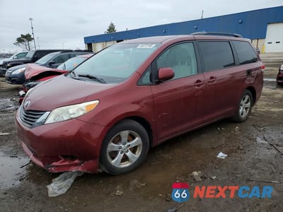 2014 TOYOTA SIENNA LE 8-PASSENGER 5TDKK3DC6ES483541 - główne zdjęcie licytacji z USA - miniatura