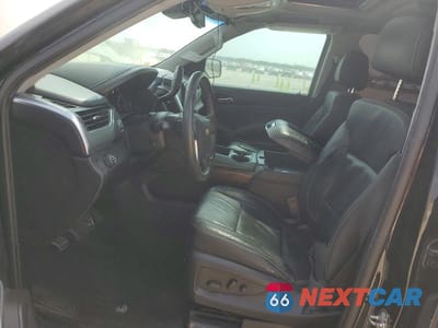 Zdjęcie 7 z 14 samochodu: 2018 CHEVROLET TAHOE C1500 LT VIN:1GNSCBKC3JR222250 - miniatura