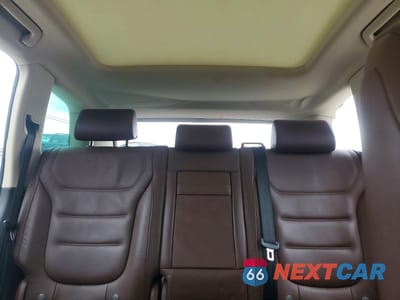 Zdjęcie 10 z 13 samochodu: 2011 VOLKSWAGEN TOUAREG V6 TDI VIN:WVGFK9BP3BD007485 - miniatura