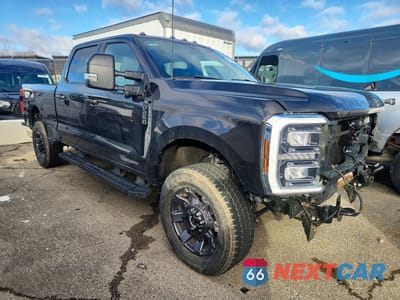 Czwarte zdjęcie samochodu z boku: 2024 FORD F250 SUPER DUTY VIN:1FT8W2BT0REC85738 - miniatura