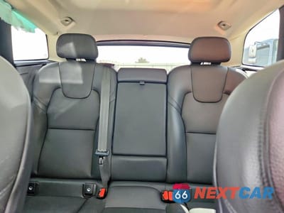 Zdjęcie 10 z 13 samochodu: 2023 VOLVO XC60 PLUS VIN:YV4L12RNXP1194963 - miniatura