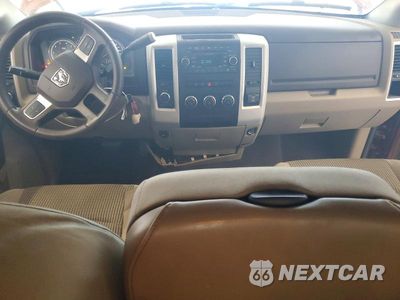 Zdjęcie 8 z 12 samochodu: 2009 DODGE RAM 1500 VIN:1D3HV18T99S779805 - miniatura