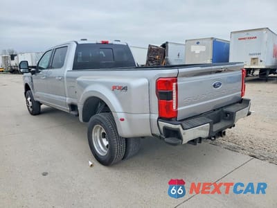 Trzecie zdjęcie samochodu z tyłu: 2023 FORD F350 SUPER DUTY VIN:1FT8W3DM4PEE02214 - miniatura