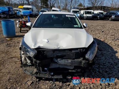 Piąte zdjęcie samochodu w środku: 2022 KIA FORTE LXS VIN:3KPF24AD2NE462619 - miniatura