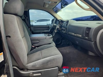 Zdjęcie 10 z 11 samochodu: 2007 CHEVROLET SILVERADO K1500 VIN:1GCEK14077E573510 - miniatura