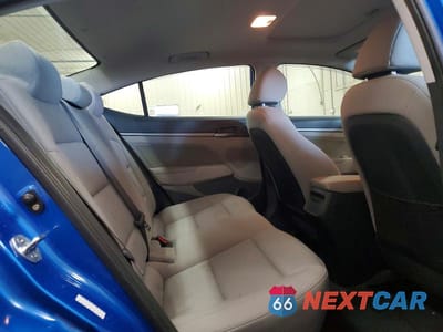 Zdjęcie 10 z 11 samochodu: 2018 HYUNDAI ELANTRA VALUE EDITION VIN:KMHD84LF1JU560956 - miniatura