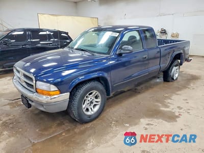2004 DODGE DAKOTA SLT 1D7HG42K54S556230 - główne zdjęcie licytacji z USA - miniatura
