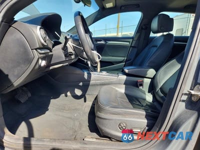 Zdjęcie 7 z 12 samochodu: 2018 AUDI A3 E-TRON PREMIUM VIN:WAUUPBFF7JA091376 - miniatura