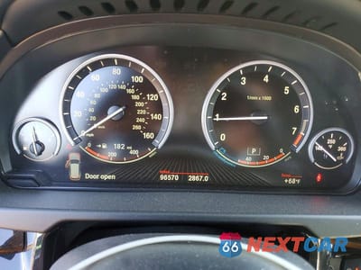 Zdjęcie 9 z 12 samochodu: 2018 BMW X5 XDRIVE35I VIN:5UXKR0C59JL072609 - miniatura