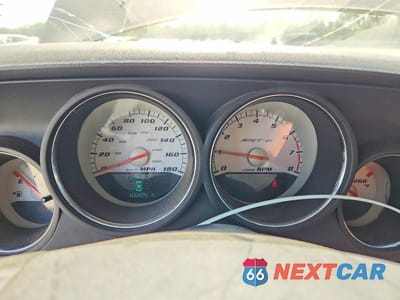 Zdjęcie 9 z 11 samochodu: 2010 DODGE CHALLENGER SRT-8 VIN:2B3CJ7DW1AH142664 - miniatura