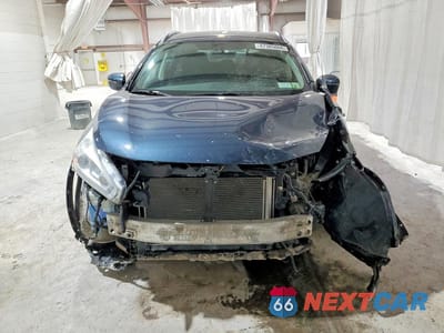 Piąte zdjęcie samochodu w środku: 2017 NISSAN MURANO SV VIN:5N1AZ2MH9HN183883 - miniatura