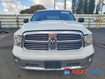 Piąte zdjęcie samochodu w środku: 2015 RAM 1500 SLT VIN:1C6RR7GT8FS640919 - miniatura