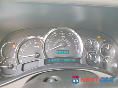 Zdjęcie 9 z 14 samochodu: 2005 GMC NEW SIERRA VIN:2GTEC13T151180142 - miniatura