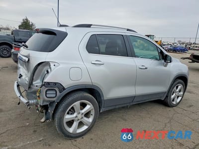 Trzecie zdjęcie samochodu z tyłu: 2015 CHEVROLET TRAX LTZ VIN:3GNCJTSB5FL245034 - miniatura