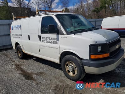 Czwarte zdjęcie samochodu z boku: 2008 CHEVROLET EXPRESS G2500 VIN:1GCGG25C681126720 - miniatura