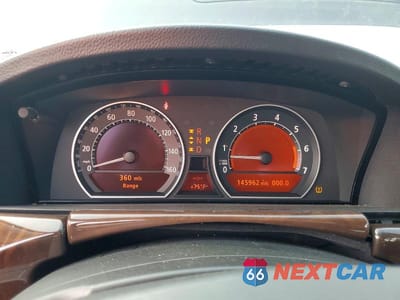 Zdjęcie 9 z 12 samochodu: 2008 BMW 750 LI VIN:WBAHN83588DT83472 - miniatura