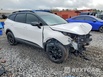Czwarte zdjęcie samochodu z boku: 2023 KIA SPORTAGE X-PRO PRESTIGE VIN:5XYK7CAF8PG077518 - miniatura