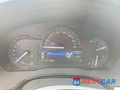 Zdjęcie 9 z 12 samochodu: 2019 CADILLAC XT5 LUXURY VIN:1GYKNCRS0KZ112080 - miniatura