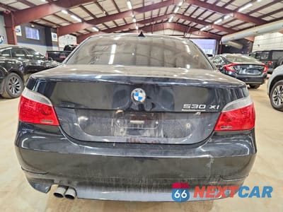 Zdjęcie 6 z 12 samochodu: 2006 BMW 530 XI VIN:WBANF73536CG69858 - miniatura