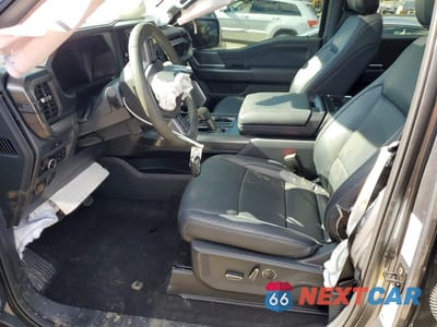 Zdjęcie 7 z 12 samochodu: 2025 FORD F150 LARIAT VIN:1FTFW5L53SFC71504 - miniatura