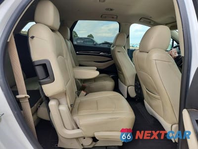 Zdjęcie 11 z 13 samochodu: 2020 BUICK ENCLAVE ESSENCE VIN:5GAERBKW5LJ184523 - miniatura
